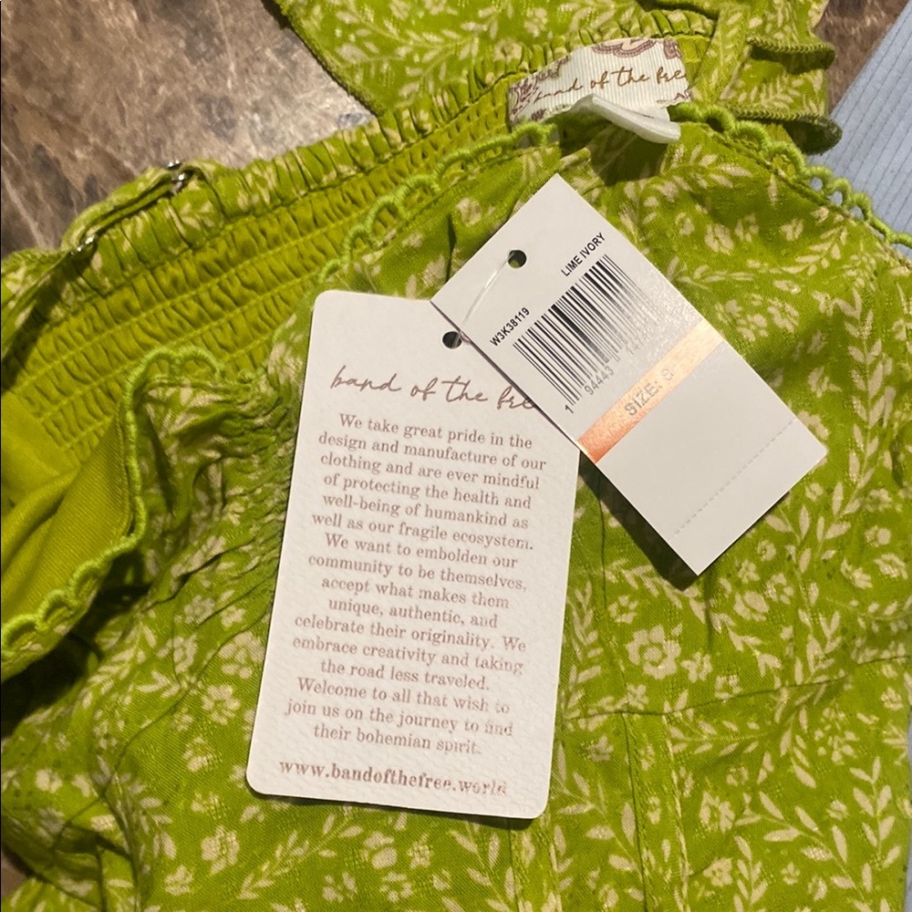 Women’s Maxi Dress in Light Green - Sleeveless Ruffle Detail - Picture 3 of 8